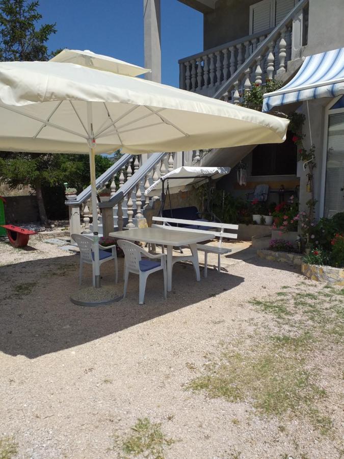 Apartments Mira Jadrtovac Dış mekan fotoğraf