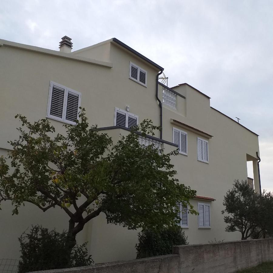 Apartments Mira Jadrtovac Dış mekan fotoğraf