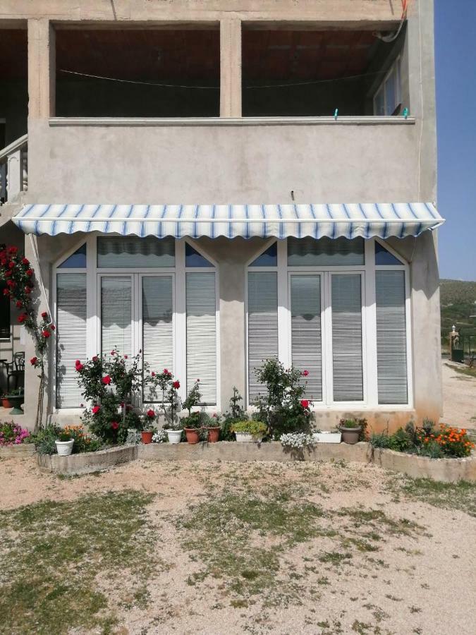 Apartments Mira Jadrtovac Dış mekan fotoğraf